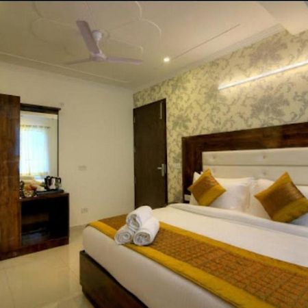 Hotel Ark Avalon- Delhi International Airport New Delhi Ngoại thất bức ảnh