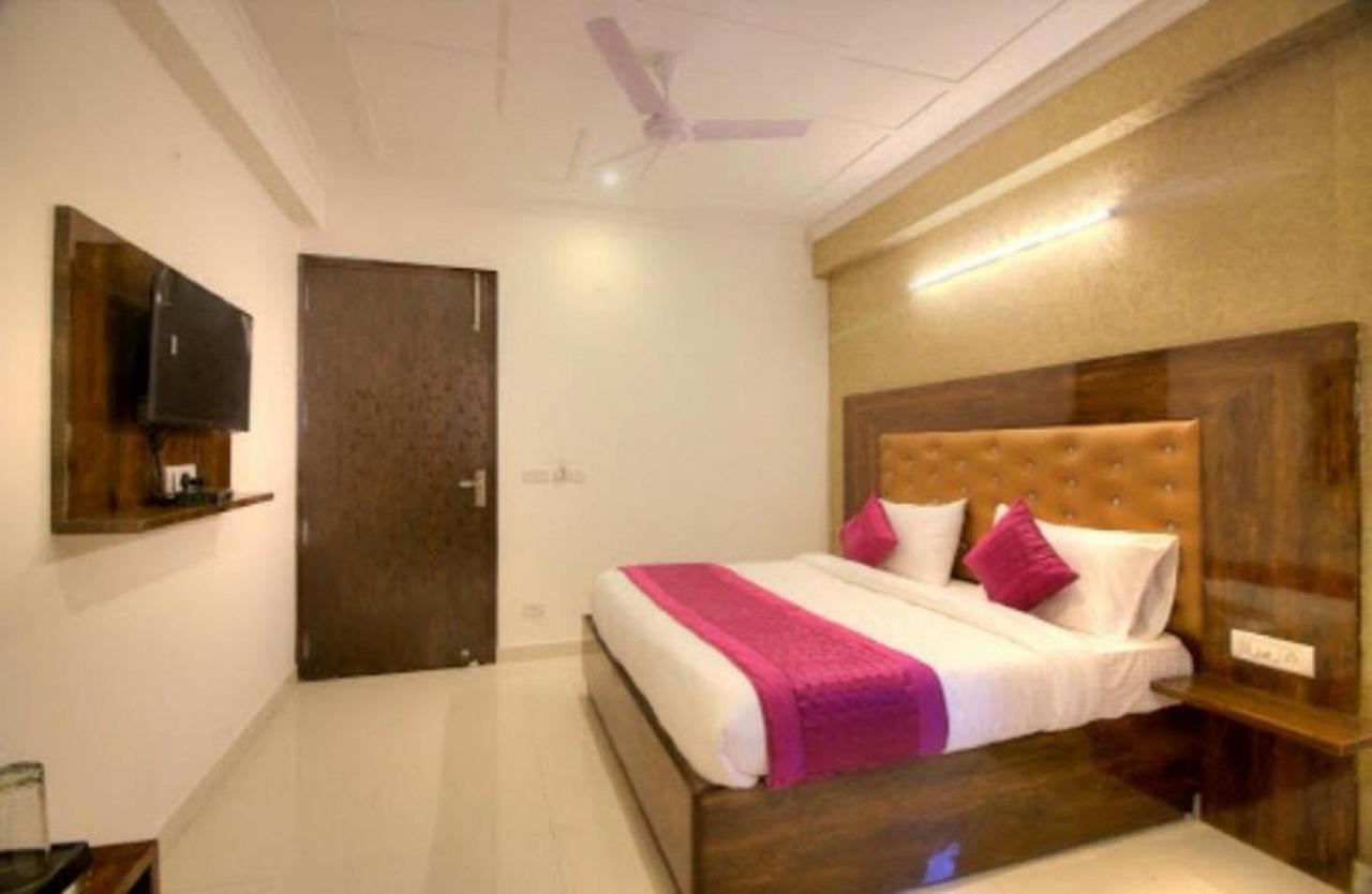 Hotel Ark Avalon- Delhi International Airport New Delhi Ngoại thất bức ảnh